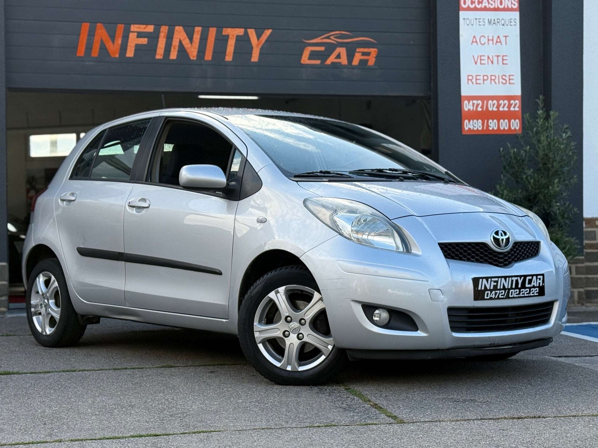 Toyota Yaris 1.4 D-4D London, Autos, Toyota, Argent ou Gris, 90 ch, Entreprise, 110 g/km