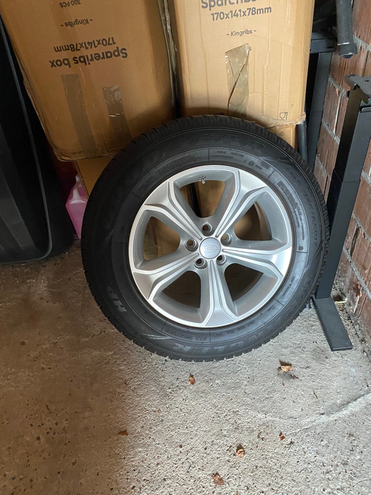reserveband van landrover 17.235.65, Auto-onderdelen, Banden en Velgen, Ophalen