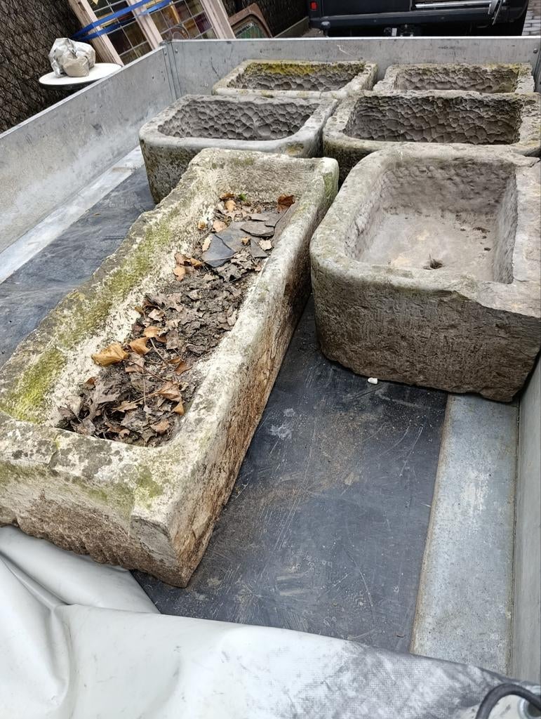 Oude geleefde bloembakken, Ophalen