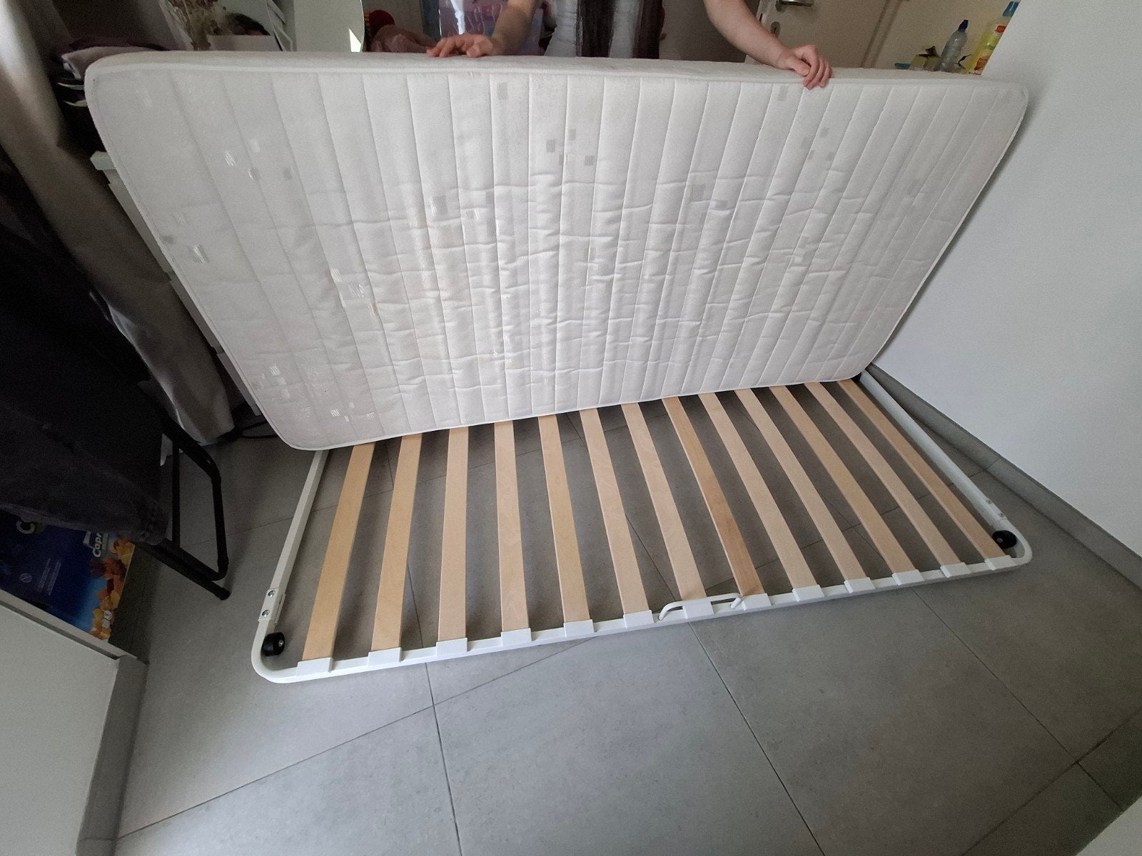 Schuif onderste bed 2,00 x 0,90 met matras, Ophalen