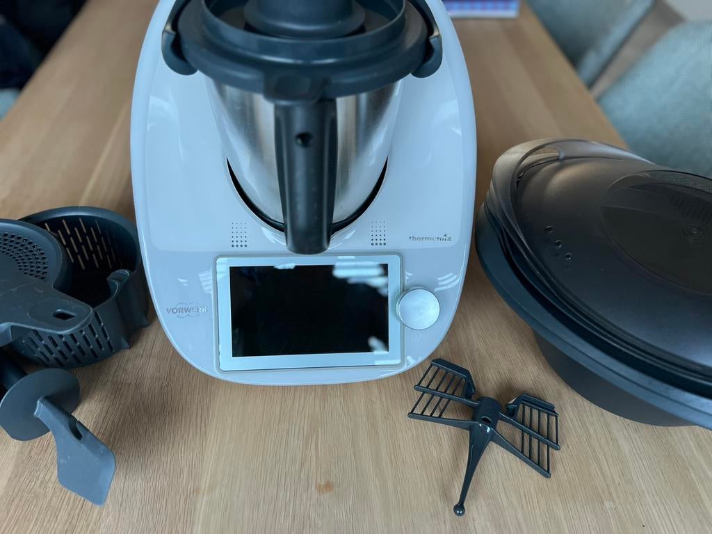 Thermomix TM6, Electroménager, Mélangeurs de cuisine, Résiste au lave-vaisselle, Enlèvement, Utilisé, 3 vitesses ou plus