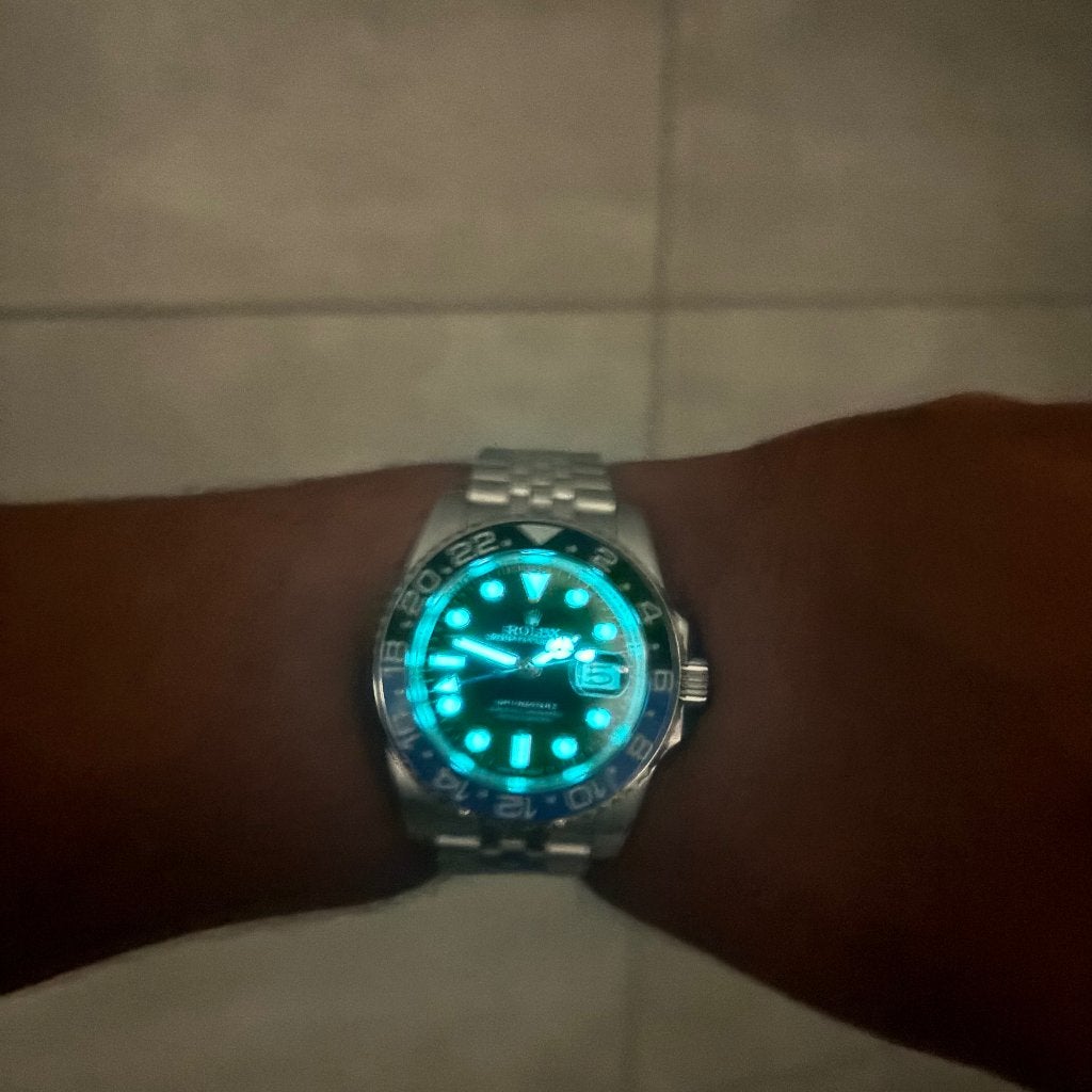 Montre Rolex GMT MASTER II, Handtassen en Accessoires, Horloges | Heren, Staal, Gebruikt, Ophalen of Verzenden, Rolex
