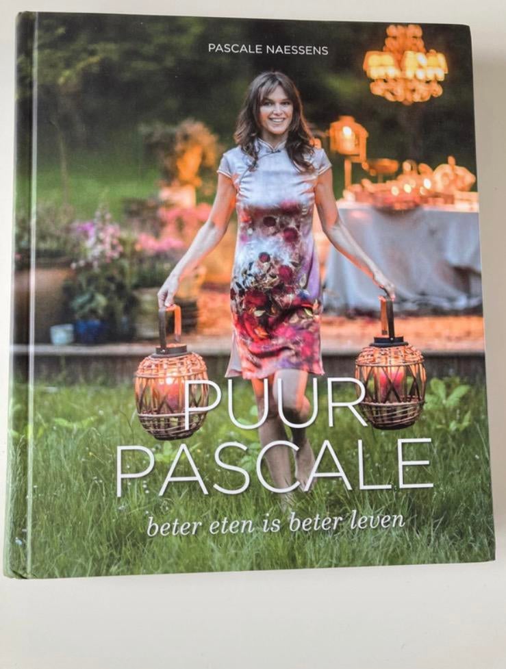Pascale Naessens - Puur Pascale - beter eten is beter leven, Enlèvement ou Envoi, Comme neuf