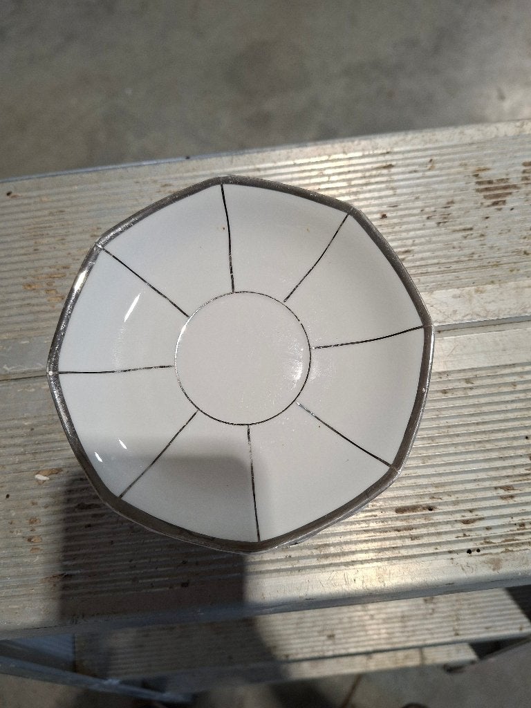 6 koffie onderzetters + 5 bijhorende tassen, Collections, Porcelaine, Cristal & Couverts, Enlèvement, Utilisé, Autres matériaux