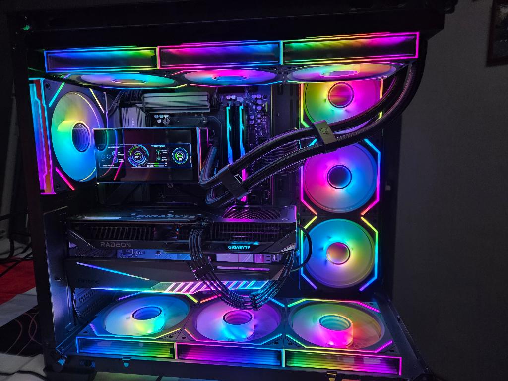 High-End Gaming setup , AMD Ryzen 5-9600X | RX 9060 XT 16GB, Computers en Software, Desktop Pc's, Met monitor, 32 GB, AMD 5-9600X