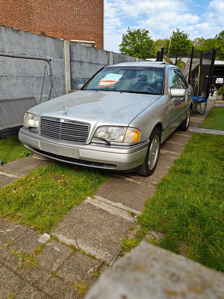 Oldtimer c280 van 1995 181.000km volledige ohd historie, Auto's, Mercedes-Benz, Particulier, C-Klasse, Open dak, Benzine, Berline