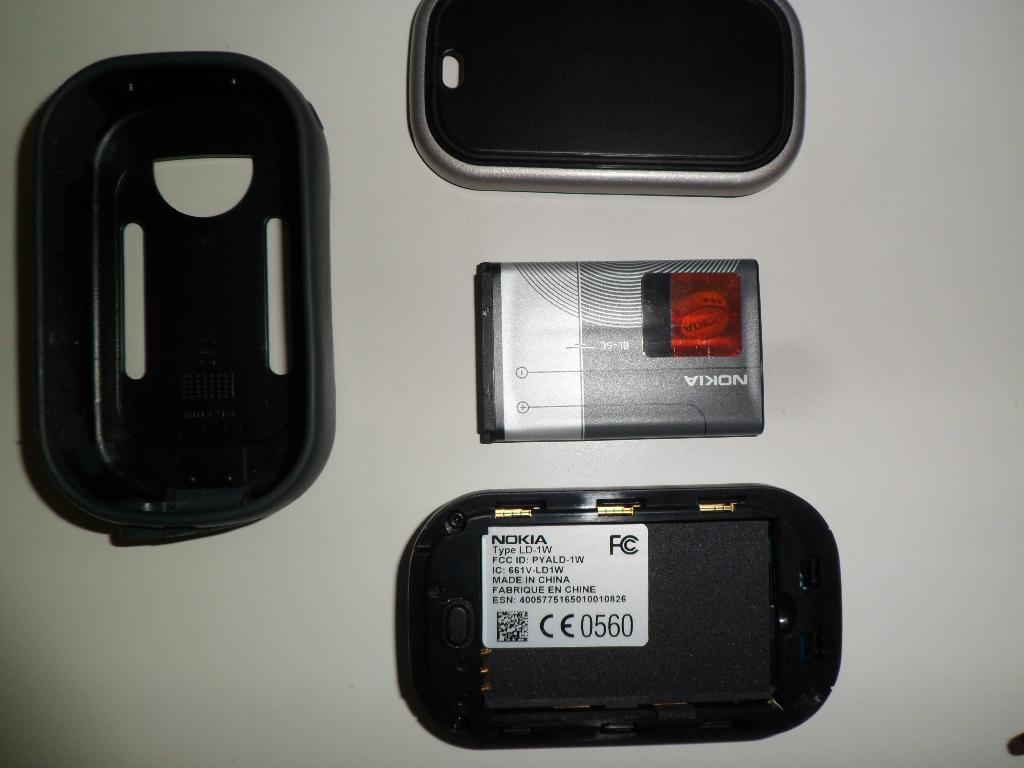Nokia LD-1W Wireless Bluetooth GPS Module,Vintage, met lader, Télécoms, Téléphonie mobile | Nokia, Enlèvement ou Envoi, Comme neuf