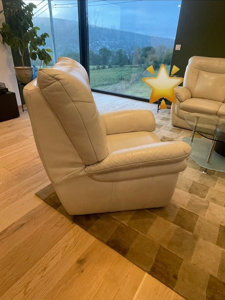 Salon en cuir beige / crème, Maison & Meubles, Trois personnes, Moins de 75 cm, Comme neuf, Enlèvement