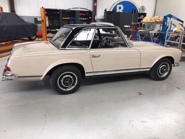 TE KOOP Mercedes Pagode 230 SL cabrio van 1965, foto 9