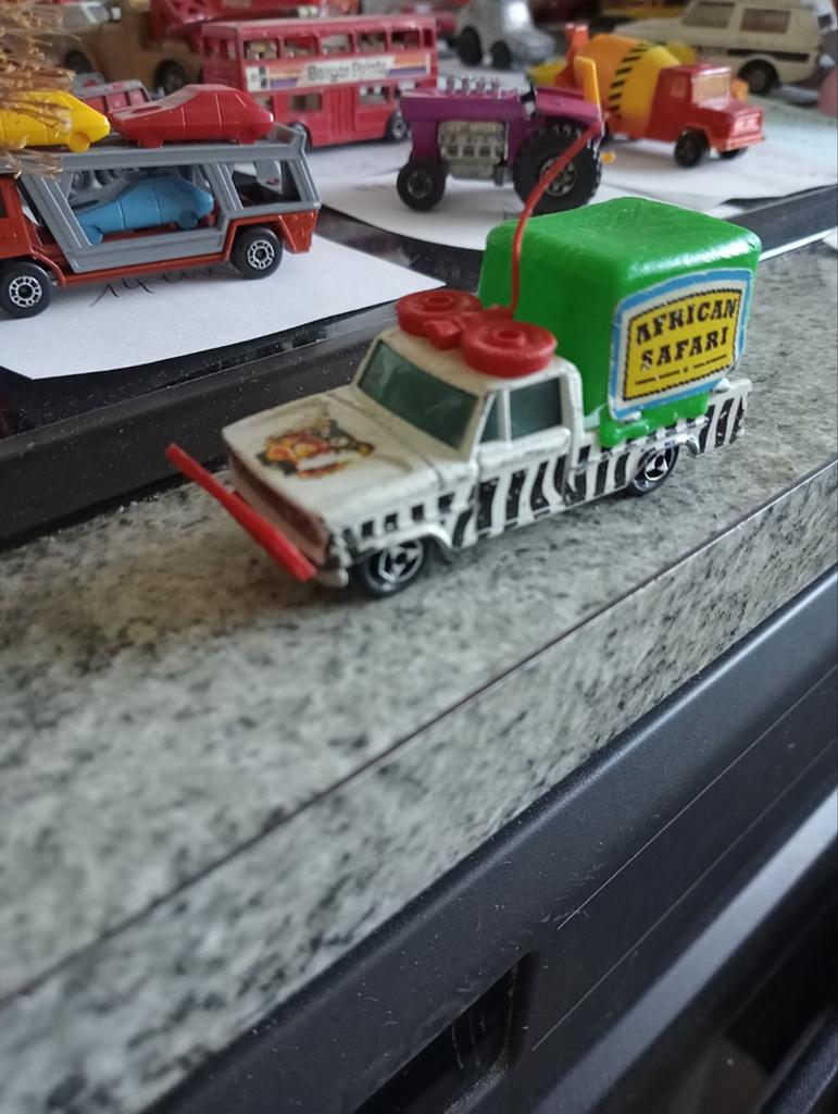 Matchbox majorette en corgi metalen verzameling, Ophalen of Verzenden, Auto