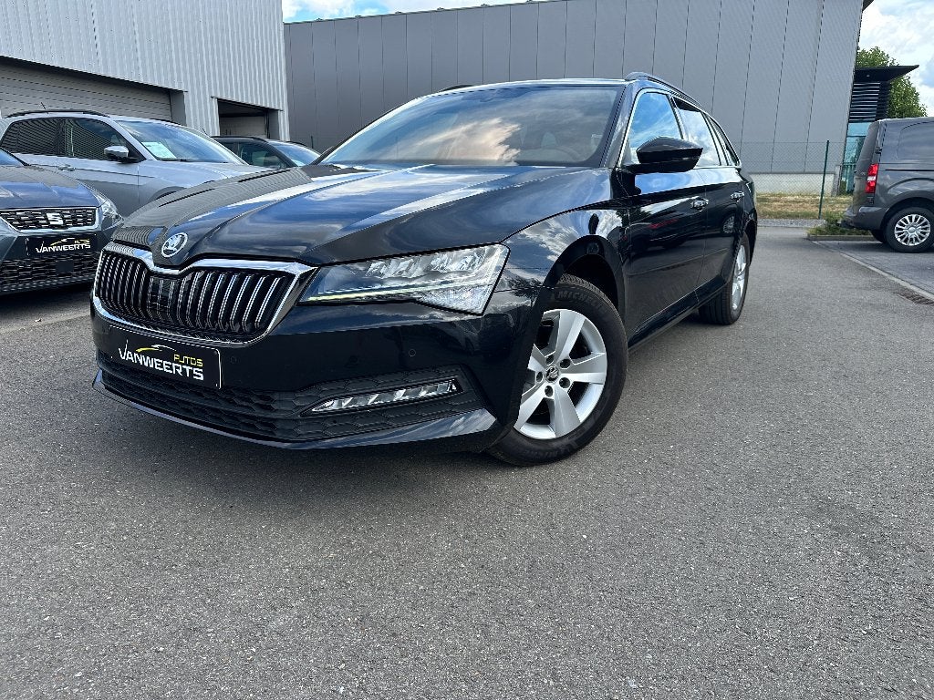Skoda Superb break, 1.5 benzine DSG AUTOMAAT, Carplay/Camera, Adaptive Cruise Control, Stof, Euro 6, 4 cilinders