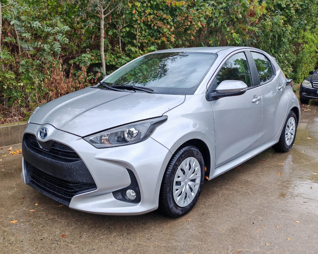 Toyota Yaris 1.5 Hybrid Automaat (10/2022) – 33.500 km, Auto's, Stof, 1490 cc, Bedrijf, 5 zetels