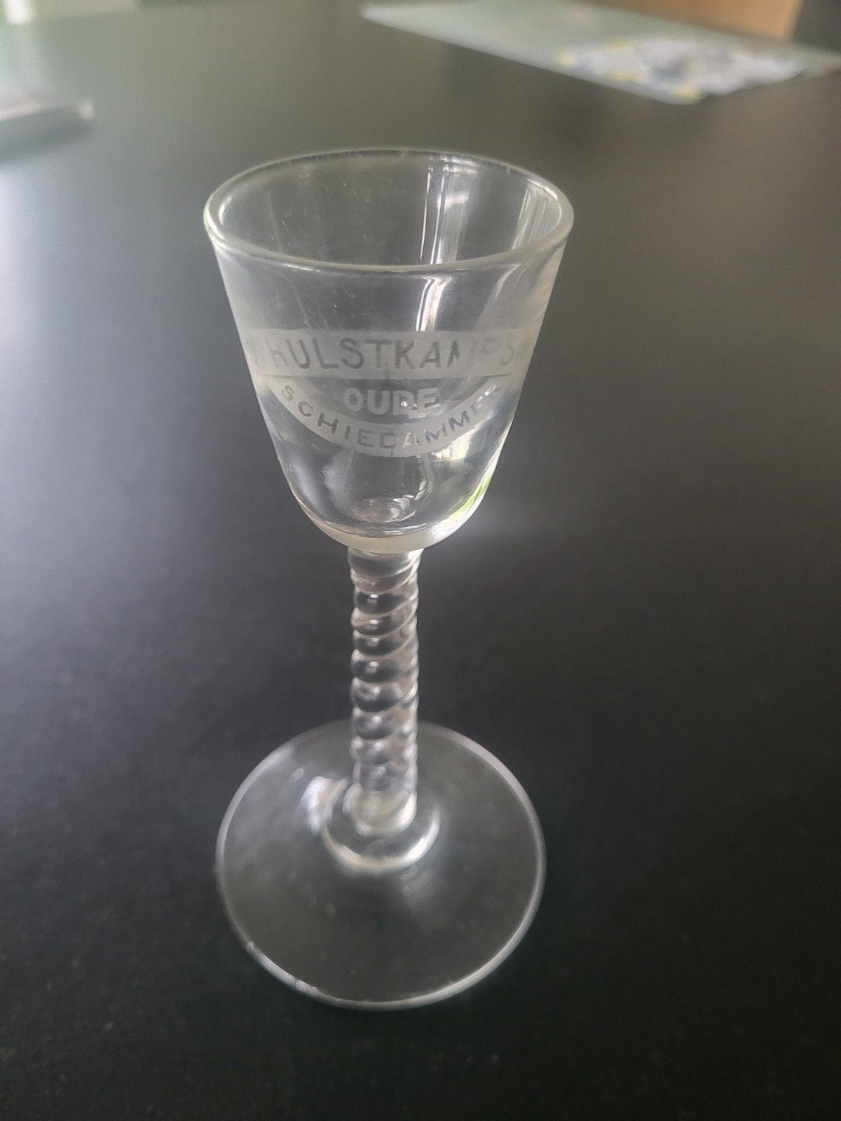 Ancien verre liqueur: Hulstkamp Oude Schiedammer (gin), Enlèvement ou Envoi