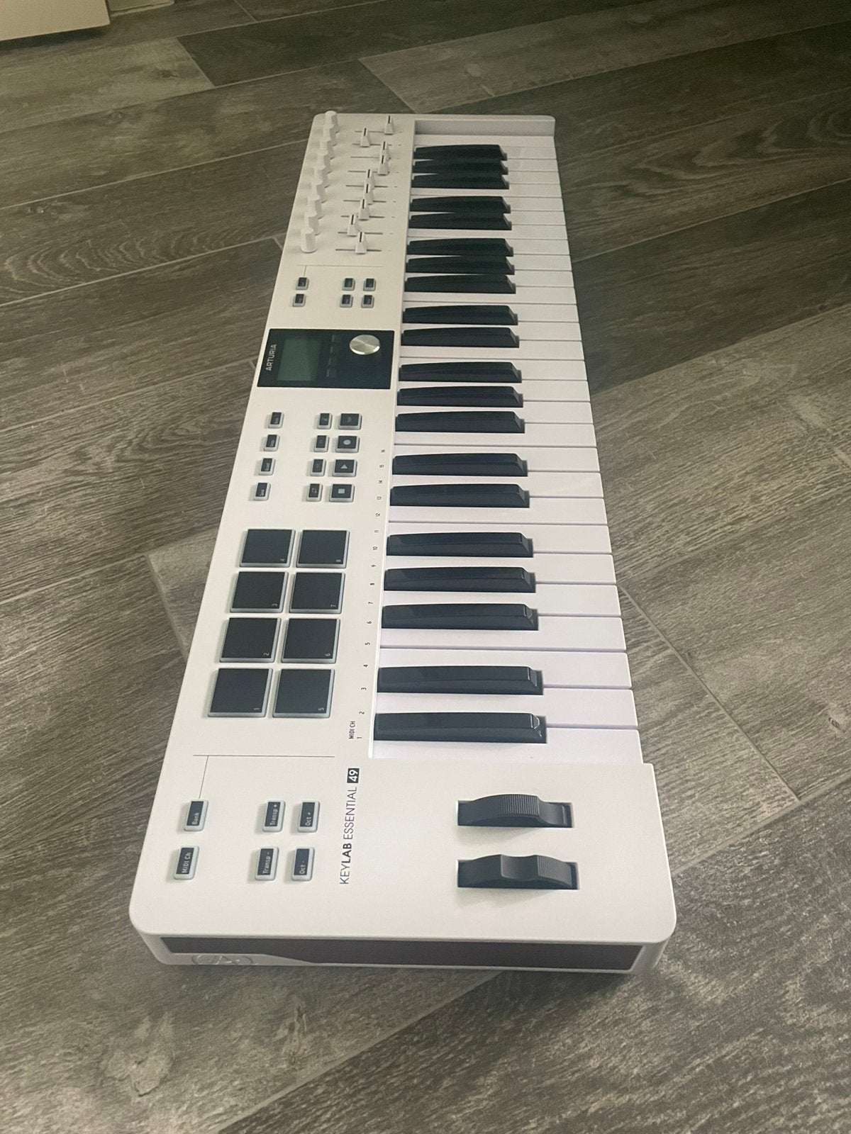Arturia KeyLab Essential 49 MK3 White, Musique & Instruments, Enlèvement, Comme neuf