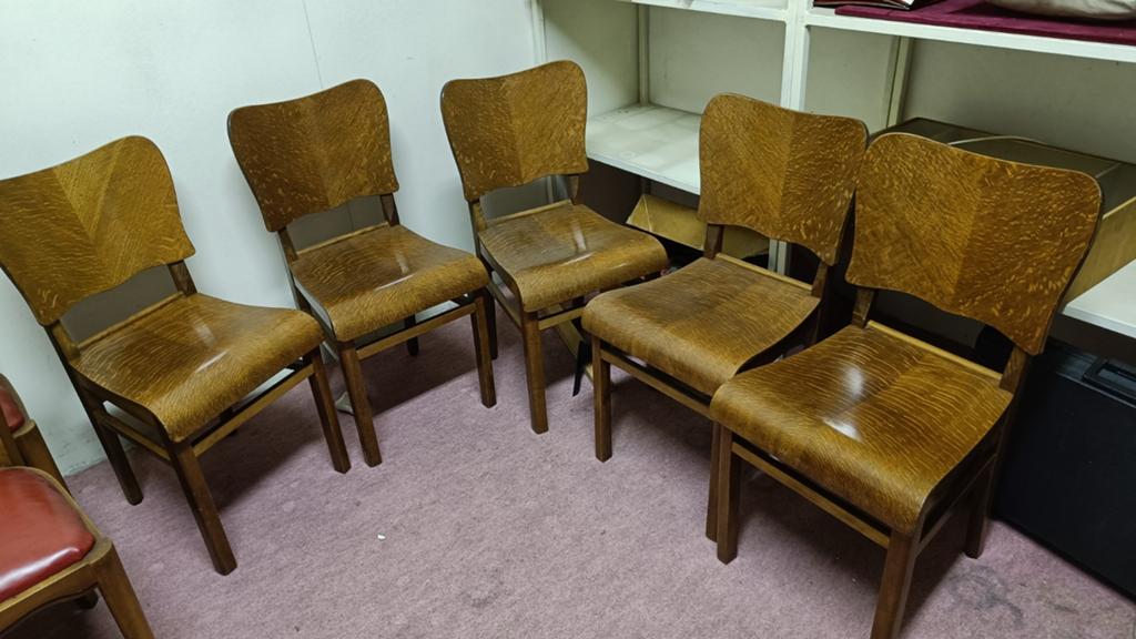 2 sets van 5 stoelen en vintage bureaustoel vanaf 15 euro, Antiek en Kunst, Ophalen