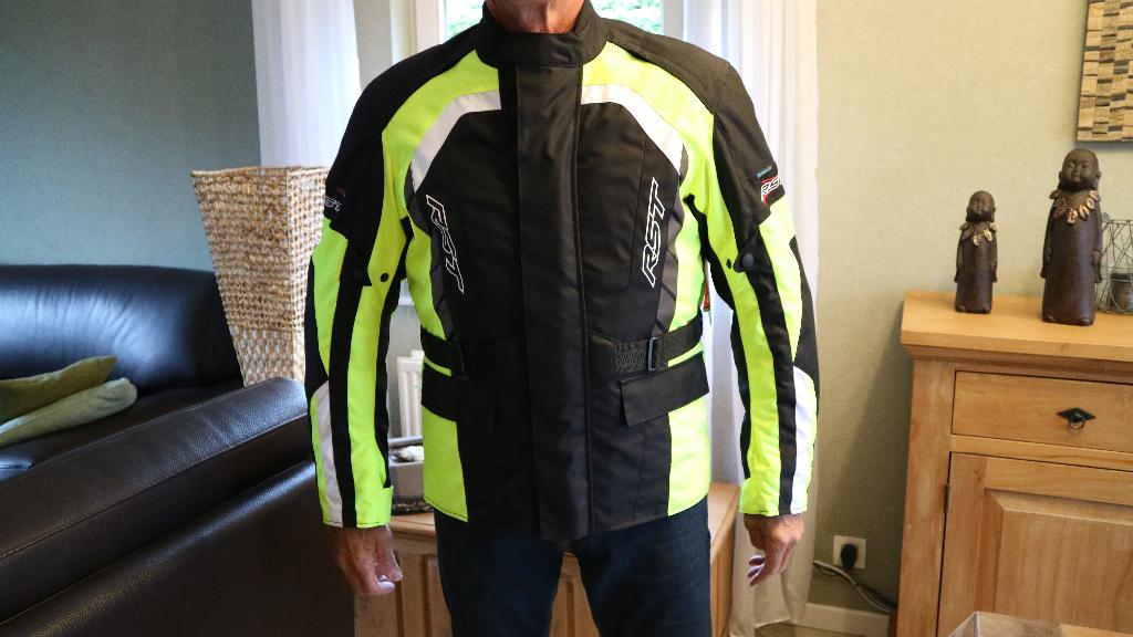 ABSOLUMENT NEUVE !!!! VESTE MOTO, Motos, Manteau | tissu, Enlèvement ou Envoi, Voir photo, Neuf, sans ticket