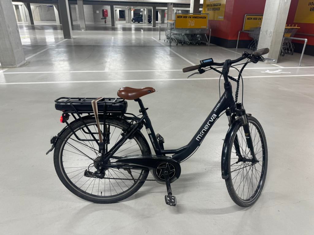 elektrische fiets minerva middenmotor €450, Fietsen en Brommers, Elektrische fietsen, Ophalen, Zo goed als nieuw, 50 km per accu of meer