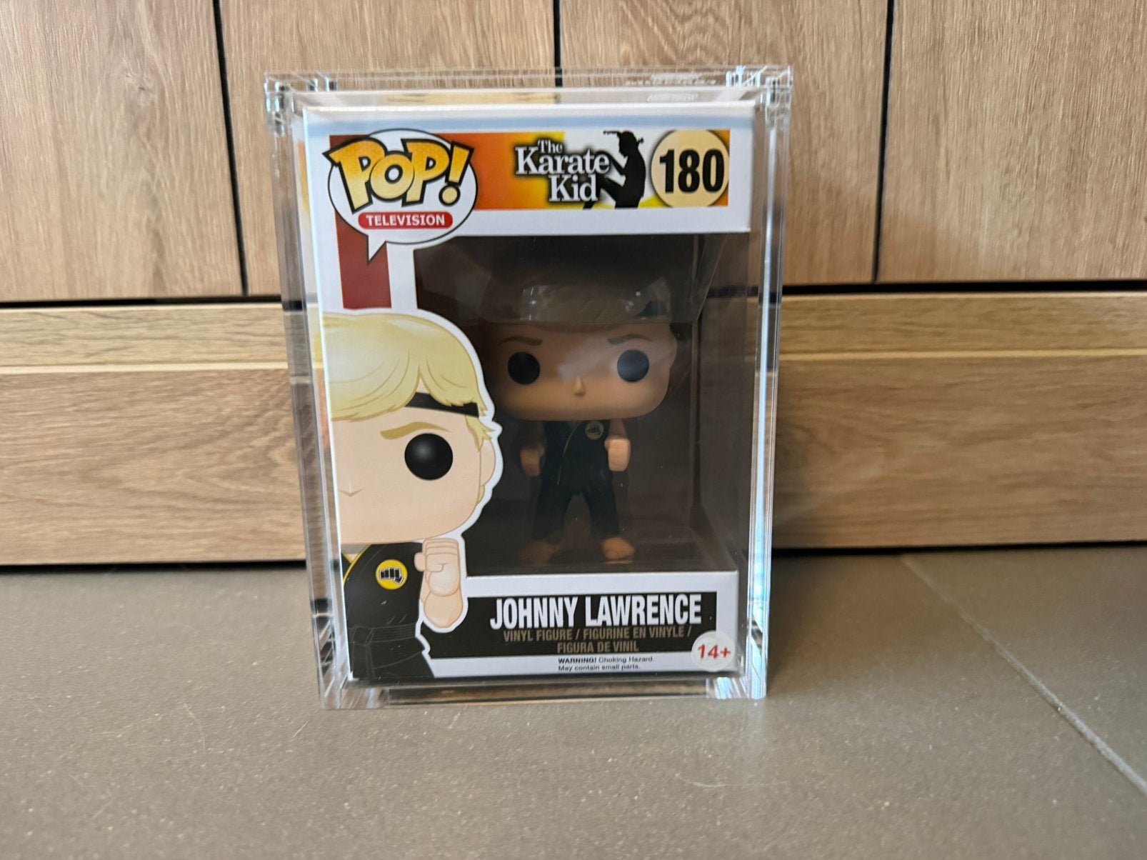 Funko Pop Johnny Lawrence #180 met Magnetische Case, Collections, Jouets miniatures, Comme neuf, Enlèvement ou Envoi
