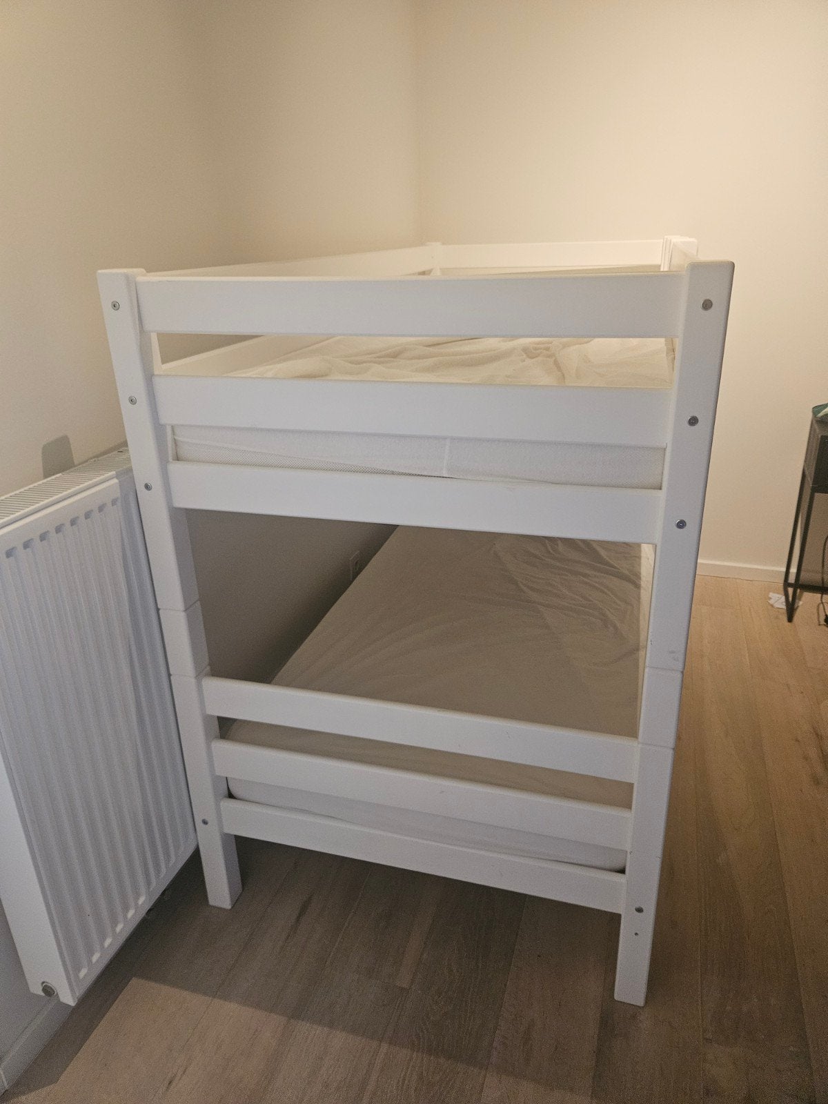 stapelbed inclusief 2 matrassen - ophalen in Oostende, Kinderen en Baby's, Kinderkamer | Stapelbedden en Hoogslapers, Ophalen