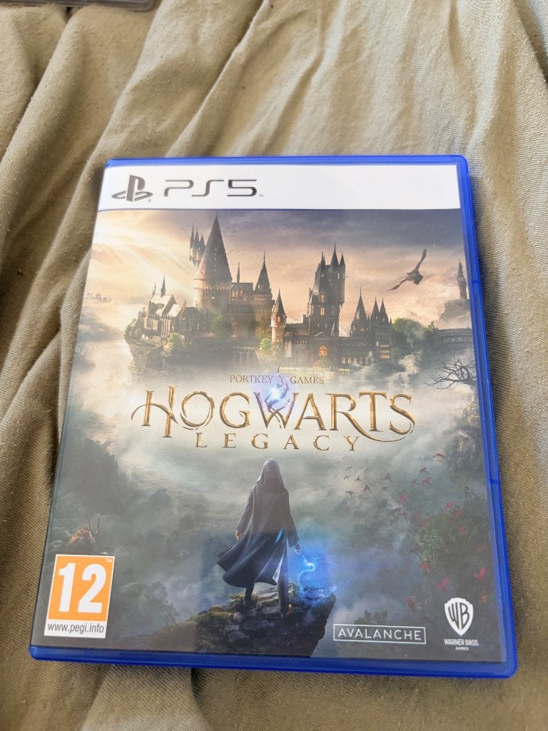 Hogwarts legacy, Ophalen, Zo goed als nieuw