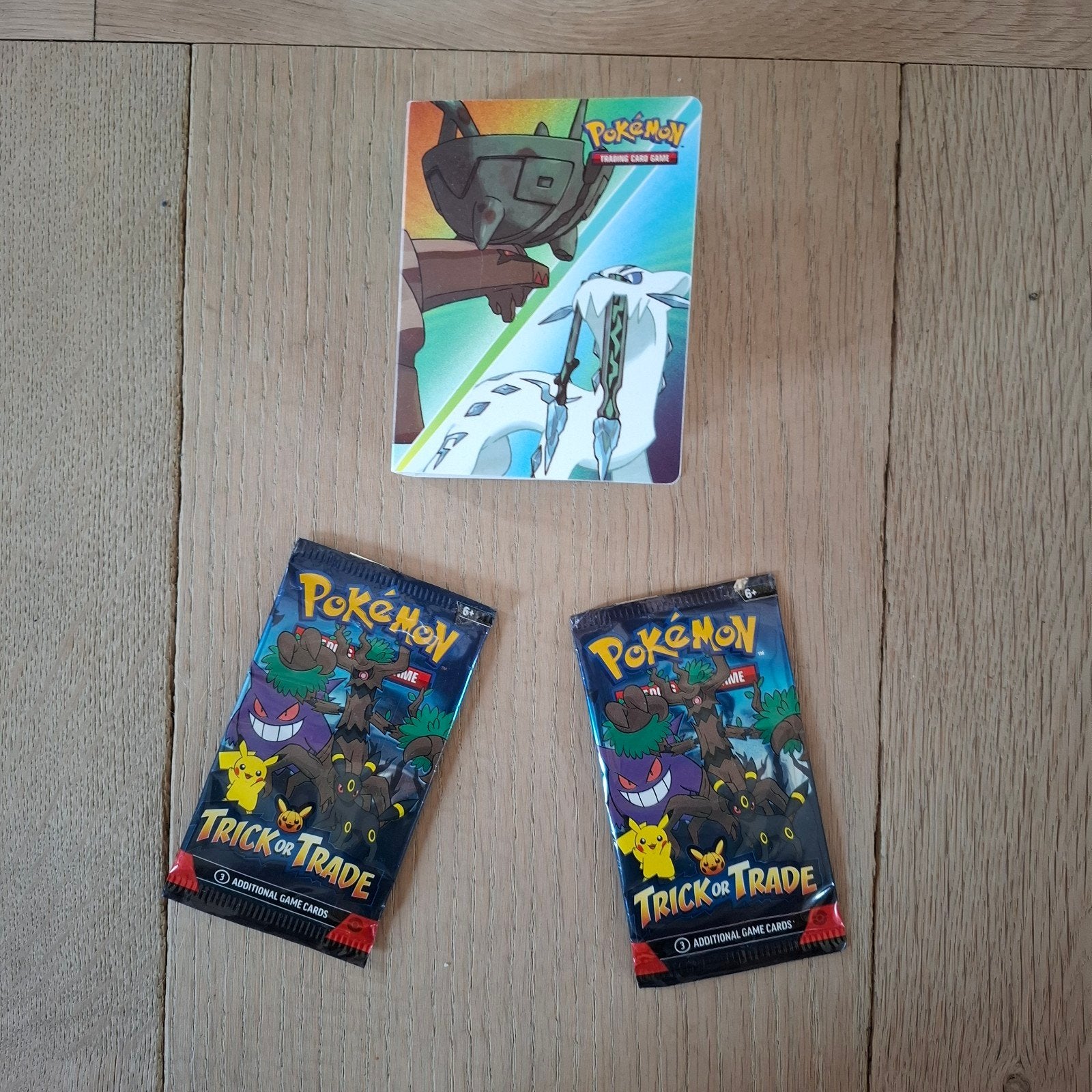 Dossier Pokémon et packs mystères, Enlèvement ou Envoi, Utilisé