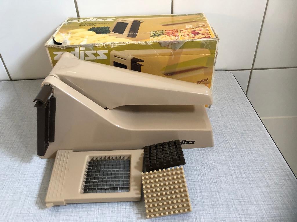 Vintage Zyliss Frietsnijder Made in Switzerland, Ophalen, Kunststof, Overige typen, Gebruikt