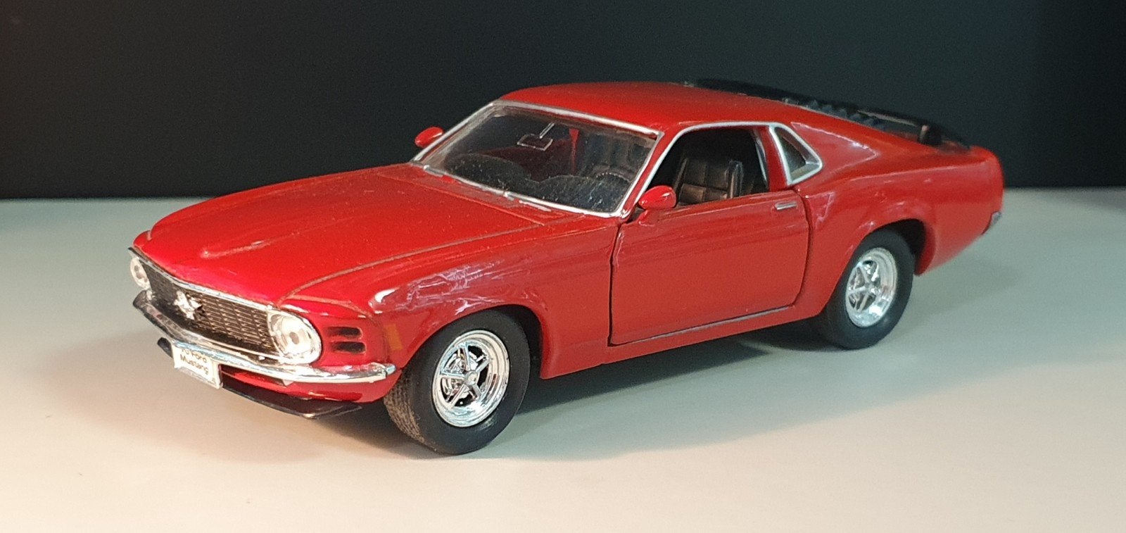 Ford Mustang Fastback 1970 (Numéro 1573), Enlèvement ou Envoi