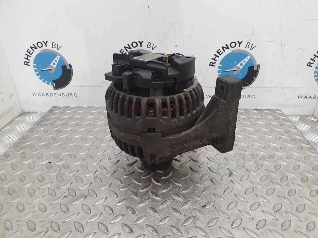 VOLVO V70 DYNAMO 2005, Auto-onderdelen, Motor en Toebehoren, Gebruikt, ARN erkend, Stiba lid, Erkend duurzaam, Ophalen of Verzenden