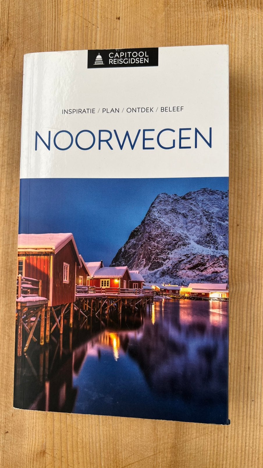 Reisgids Capitool Noorwegen, Ophalen, Zo goed als nieuw, Capitool
