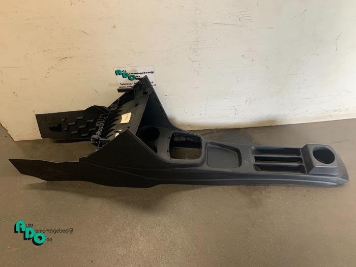 Console centrale d'un Volkswagen Polo (Polo 09-), Volkswagen, -, 3 mois de garantie, Utilisé