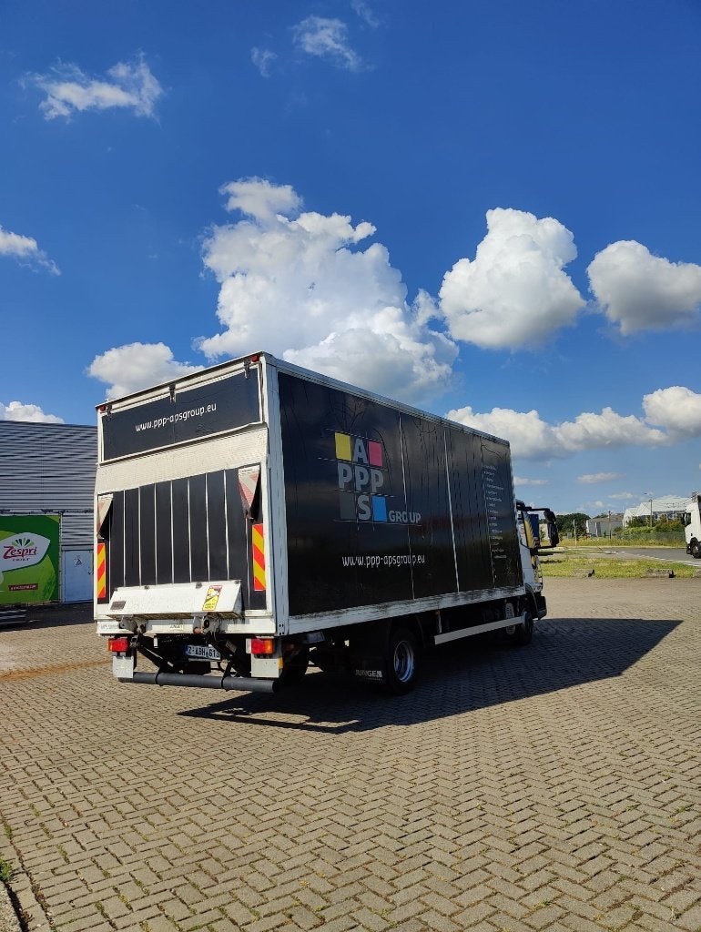 128OOO KM IVECO EUROCARGO 2011 AVEC HAYON EURO 5, Autos, Euro 5, Achat, Iveco, Particulier