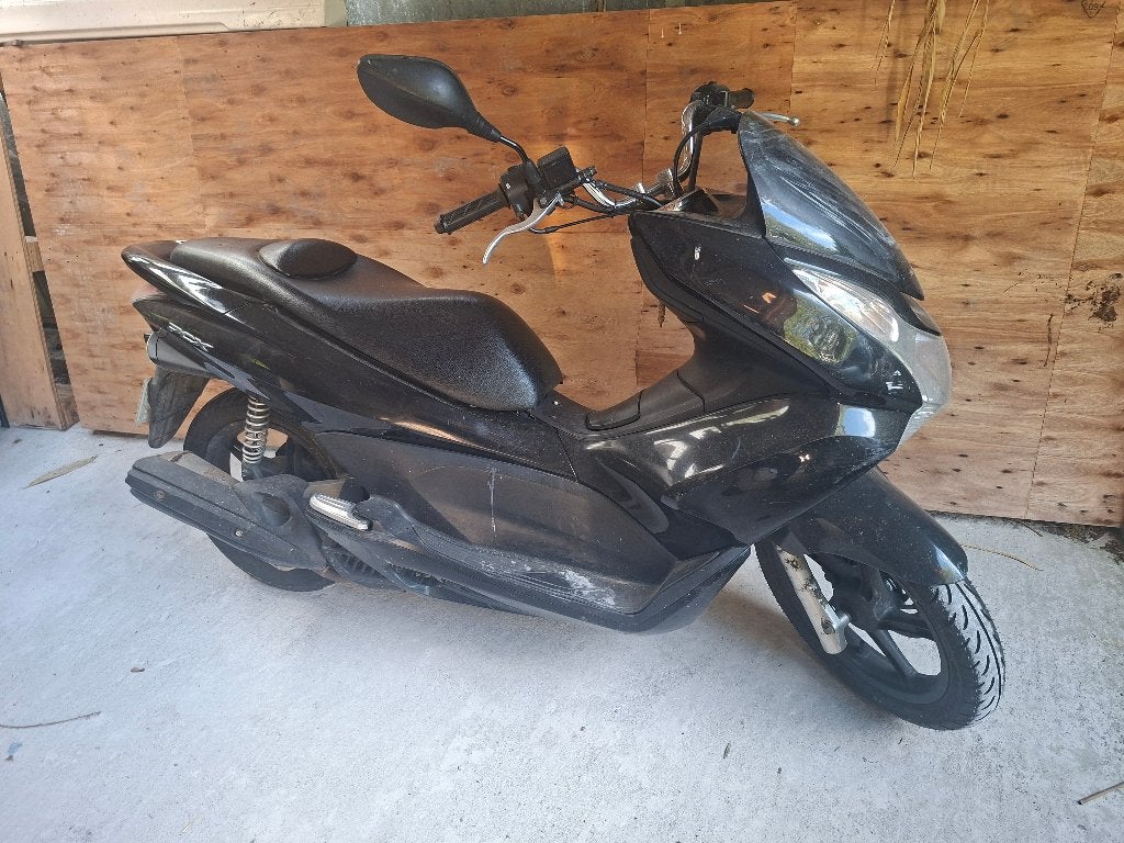 Scooter honda pcx, Motos, Particulier, Scooter
