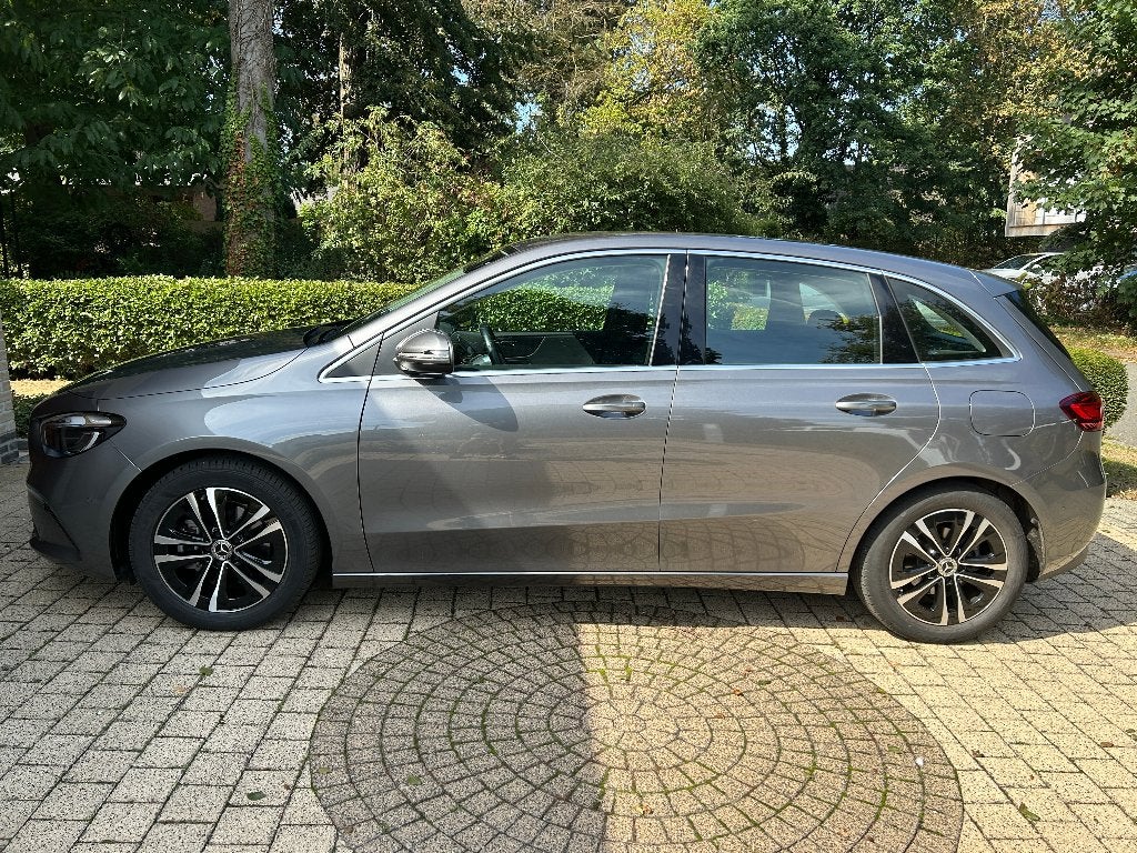 Mercedes B-klasse 180, Auto's, Mercedes-Benz, 745 kg, Lichtsensor, Leder, 5 zetels