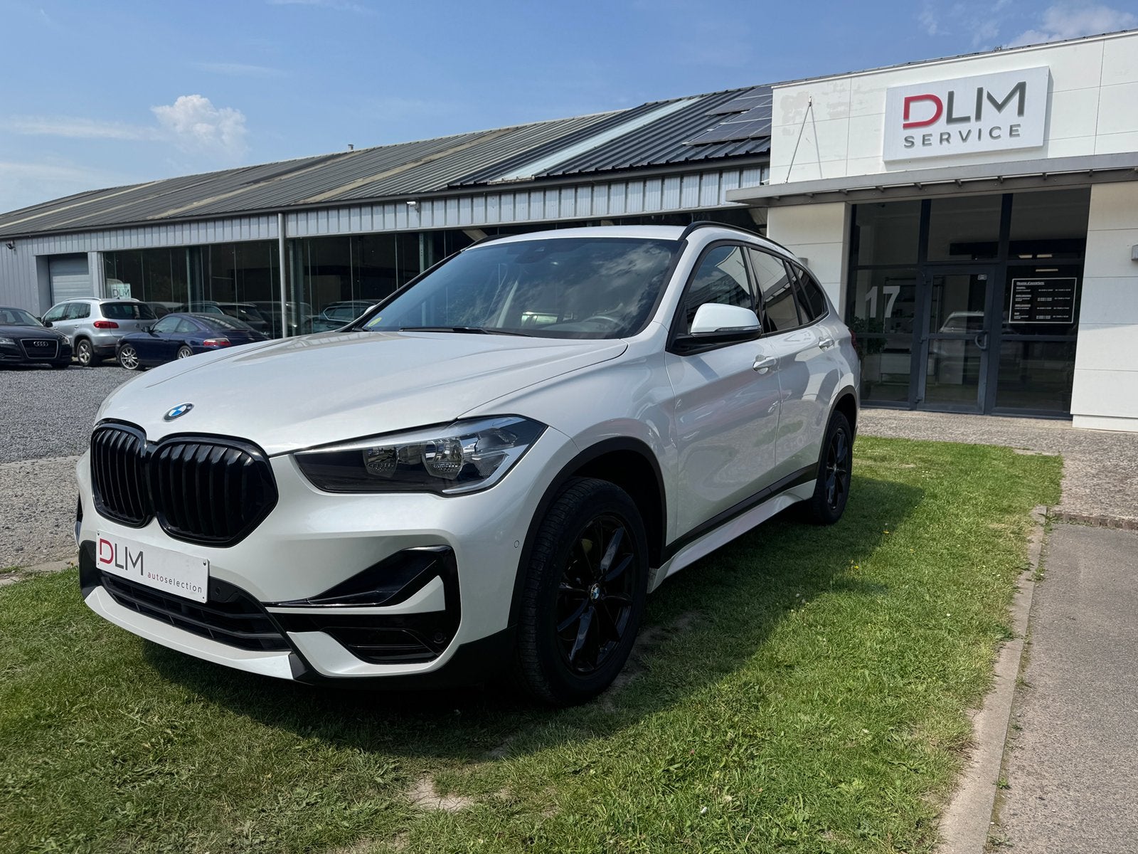 Bmw X1 sDrive 18d boite auto blanc nacré cuir noir 02/2020, Achat, Euro 6, Carnet d'entretien, Noir