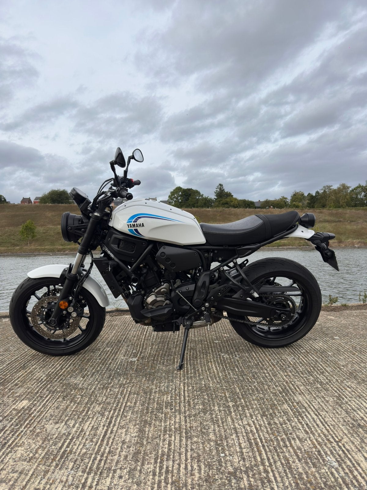 Yamaha XSR 700, Particulier
