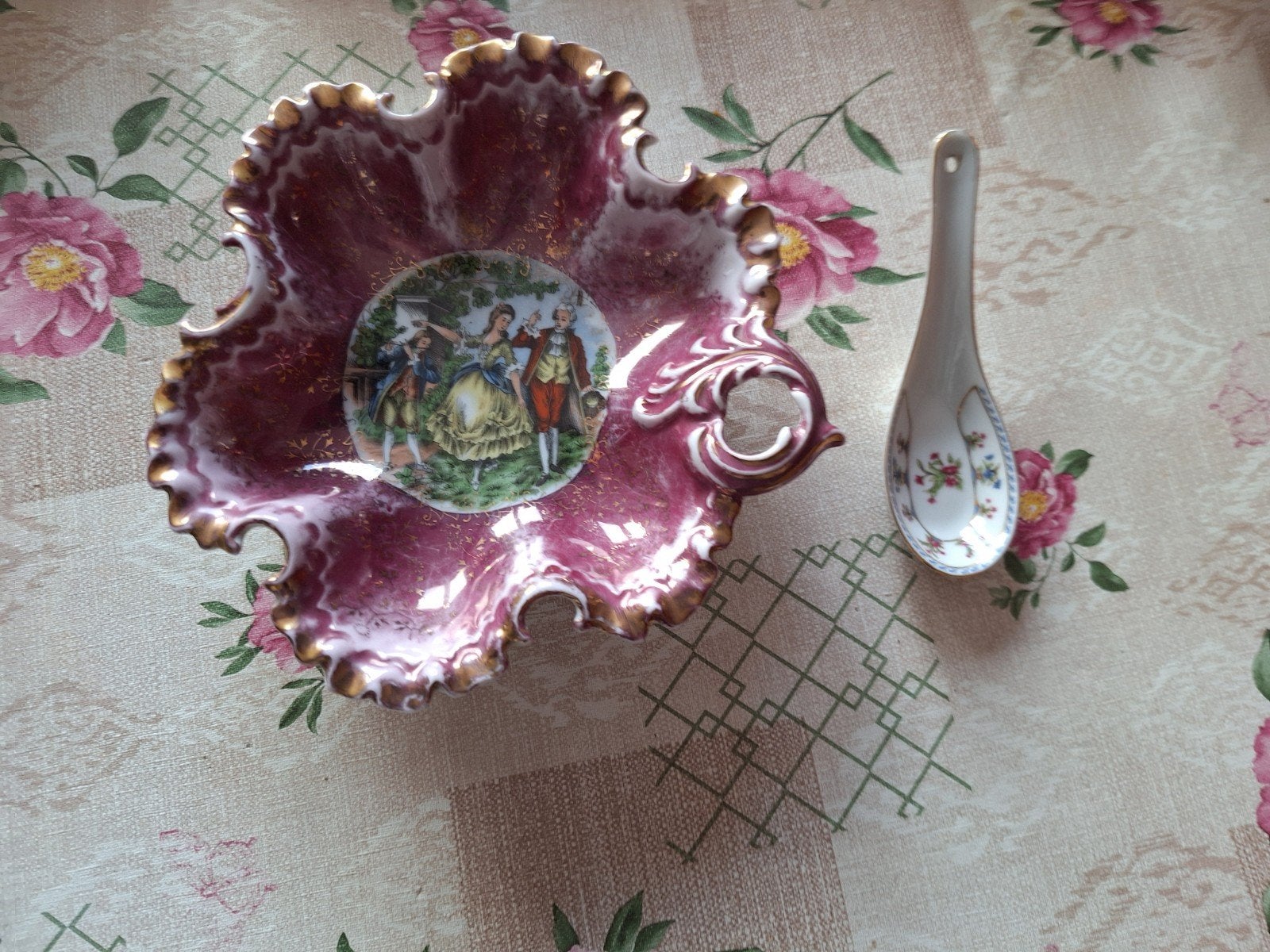 Plat vintage, Enlèvement ou Envoi