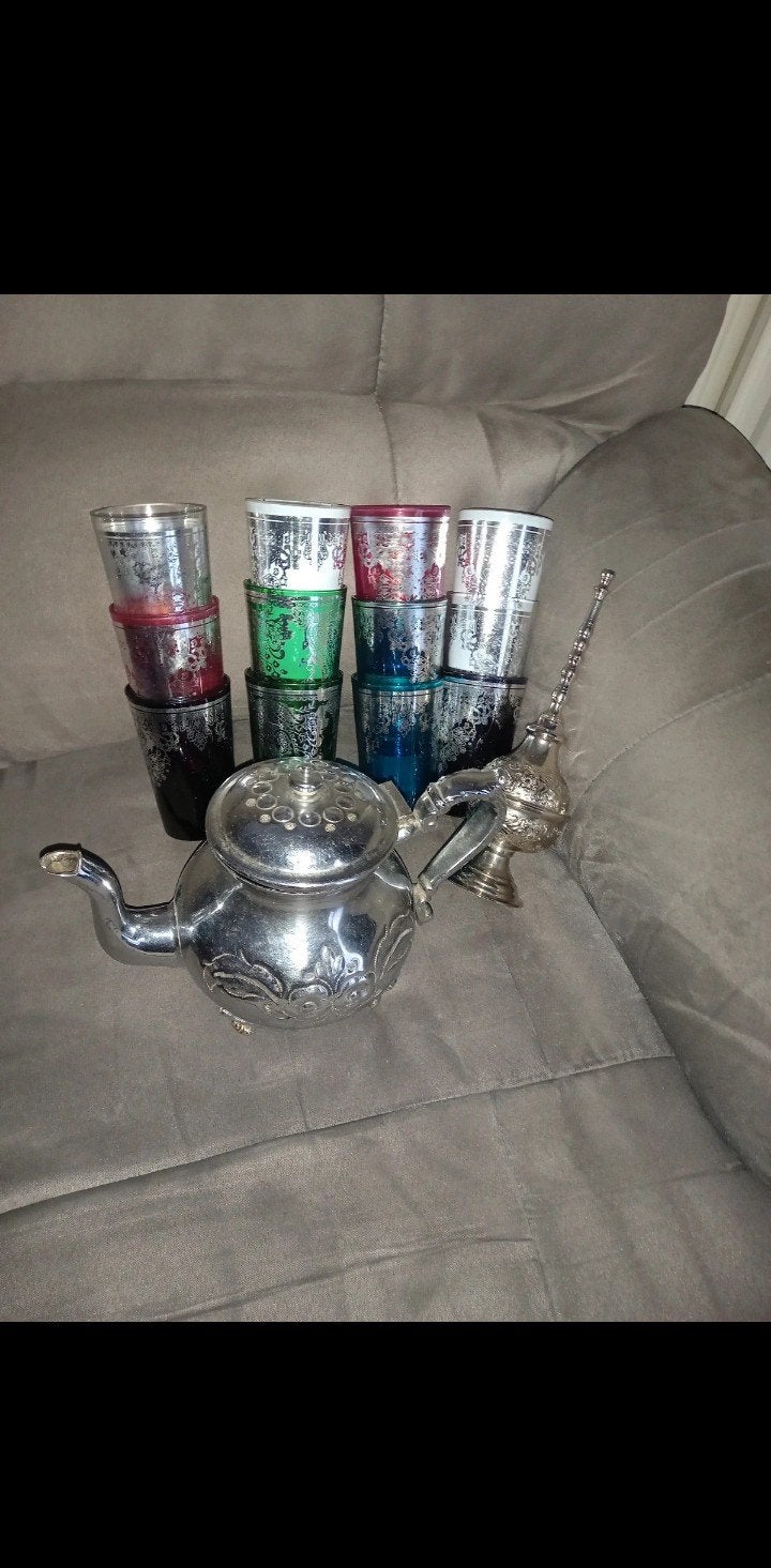 Lot marocain théière verres lanceur parfum aspersoir, Maison & Meubles, Enlèvement