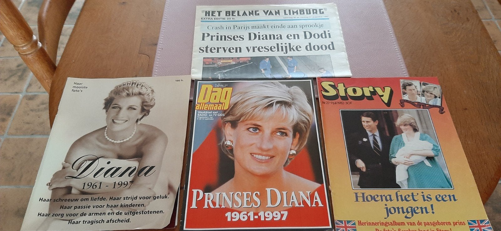 Oude tijdschriften, Ophalen, Krant