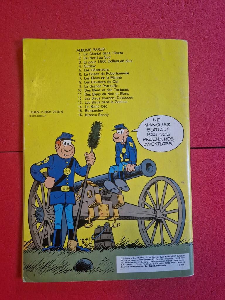 Bd les tuniques bleues 17,EO, edition souple, Enlèvement ou Envoi
