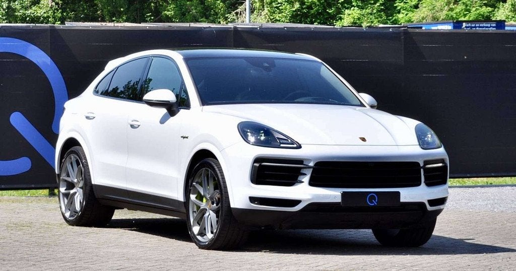 Porsche Cayenne COUPE V6 PHEV PANORAMA BOSE CHRONO KEYLESS M, Auto's, Automaat, Cayenne, Gebruikt, 340 kW