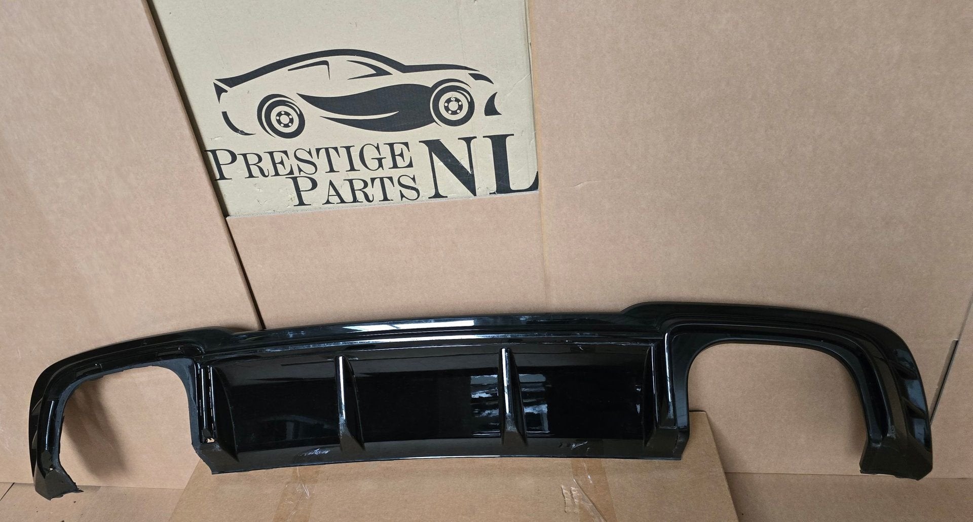 Diffuser Audi A3 8V Facelift RS3 Origineel 8V4807521AB RS, Auto-onderdelen, Gebruikt, -, Ophalen of Verzenden, Achter