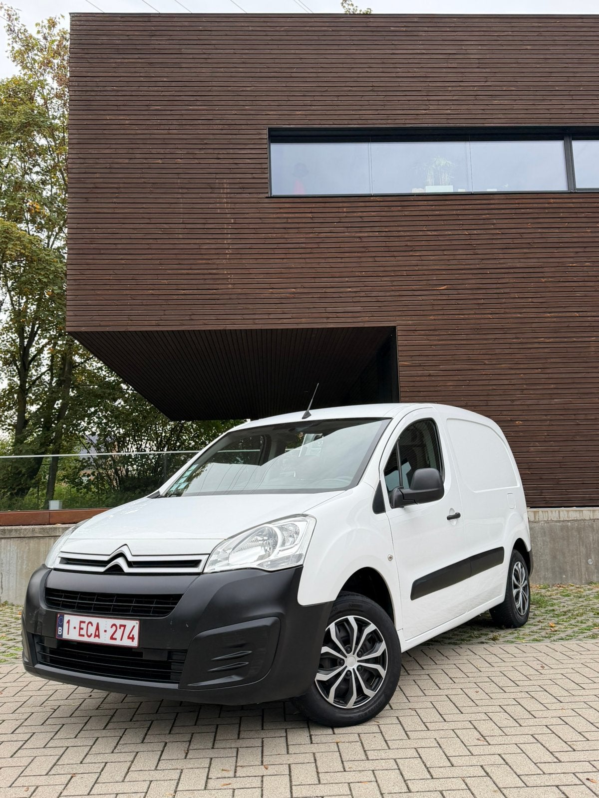 Citroen Berlingo 16HDI euro6B pret à immatriculé, Autos, Achat, 1350 kg, Boîte manuelle, Entretenue par le concessionnaire