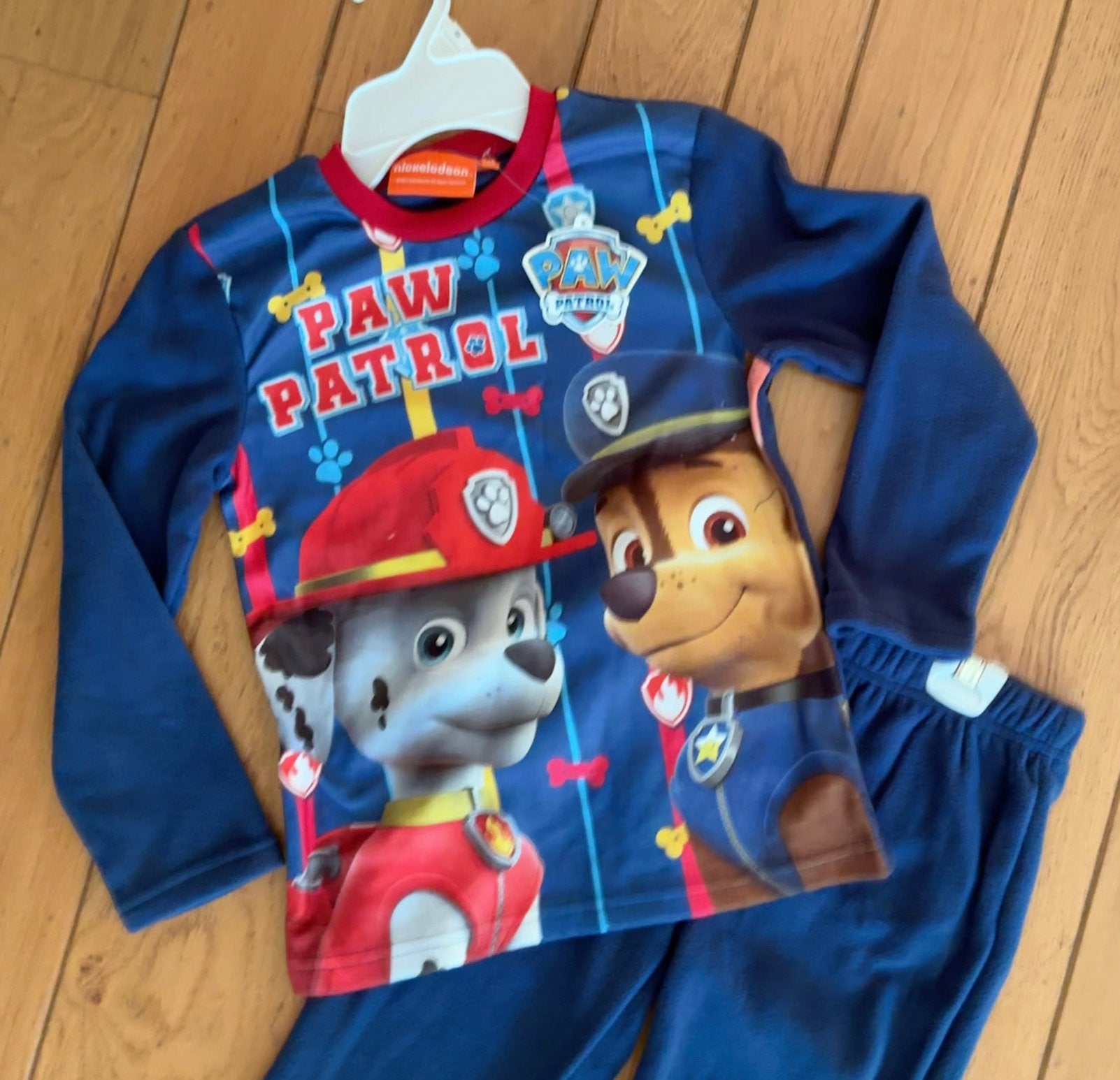 Nieuw joggingpakje ‘Paw Patrol’ maat 128, Enfants & Bébés, Enlèvement, Neuf, Garçon, Autres types