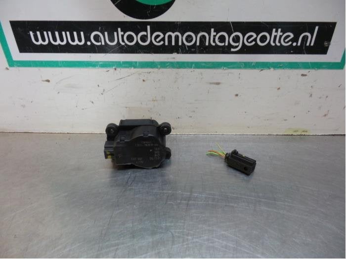 Clapet chauffage moteur d'un Jaguar X-Type, -, Utilisé, Jaguar, -