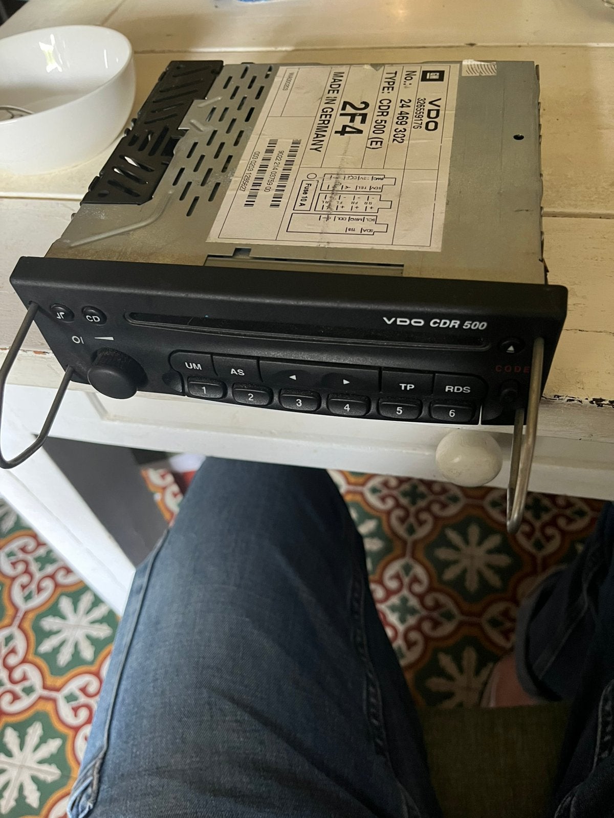 Autoradio CD VDO CDR 500 Opel Omega Astra, Autos : Divers, Autoradios, Enlèvement ou Envoi, Comme neuf