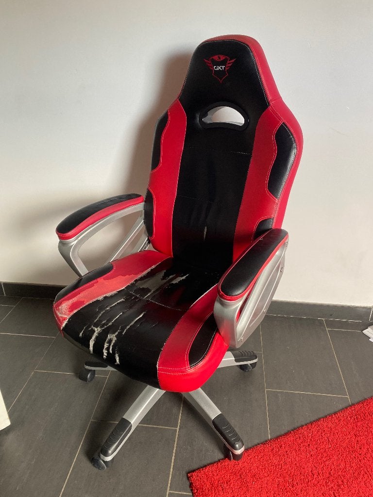 Gamingstoel gratis, Huis en Inrichting, Bureaustoelen, Ophalen, Gebruikt, Gaming bureaustoel, Bureaustoel