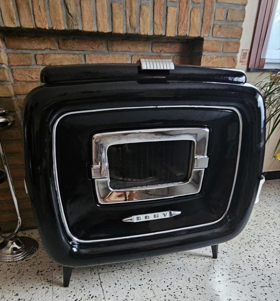 Ancien poêle à mazout Somy, Maison & Meubles, Poêles, Enlèvement