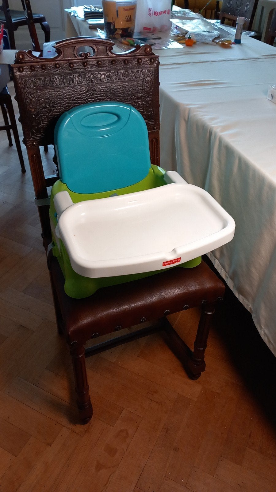 Booster voor normale stoelen, Kinderen en Baby's, Ophalen, Zo goed als nieuw, Hangstoel, Afneembaar eetblad
