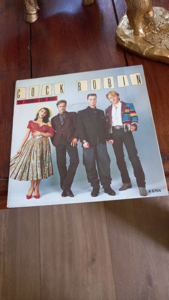 vinyl (45T) cock robin "the promised you made", Ophalen, Zo goed als nieuw, Pop