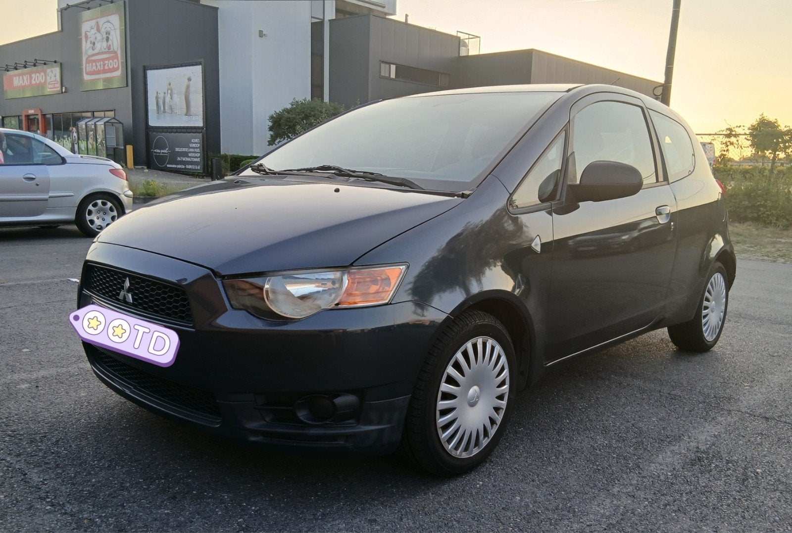 Mitsubishi Colt 1.1i Euro5, 1 proprio 105000 km prêt à immat, Autos, Mitsubishi, Euro 5, Achat, Boîte manuelle, Colt